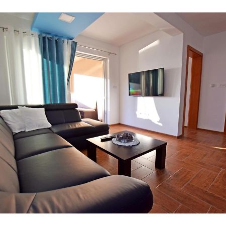 Apartment Dinko Rovanjska Ngoại thất bức ảnh