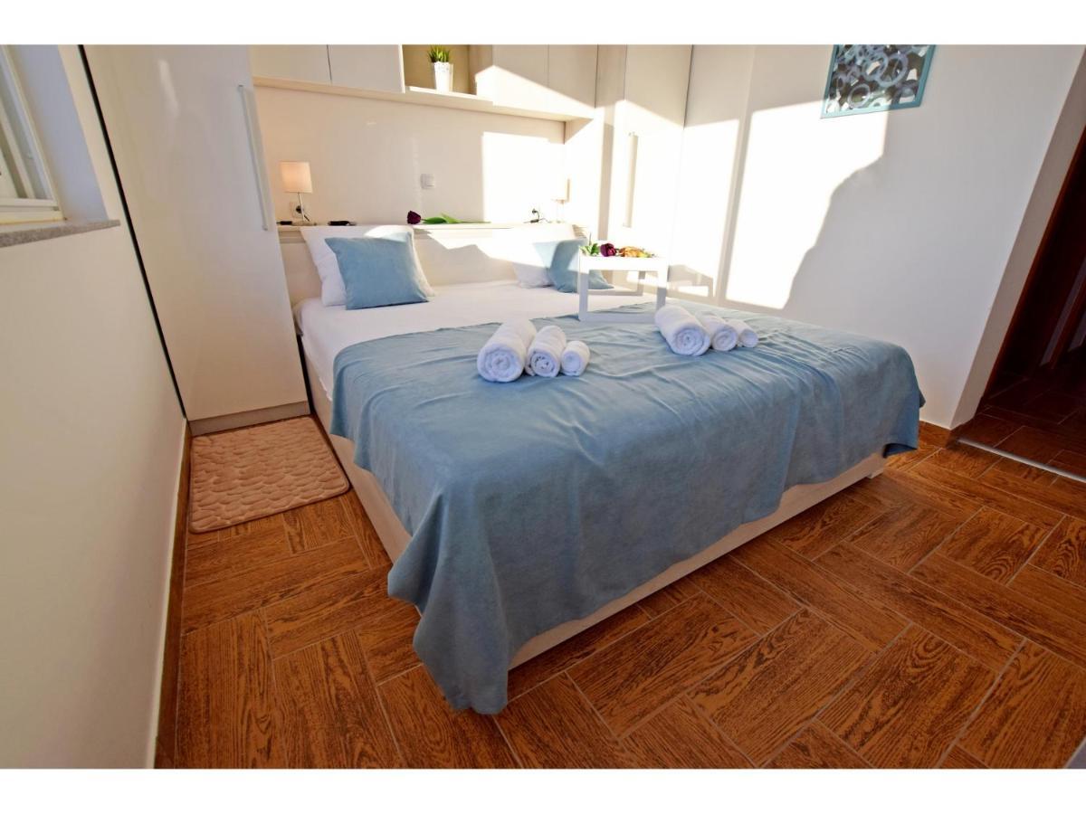 Apartment Dinko Rovanjska Ngoại thất bức ảnh
