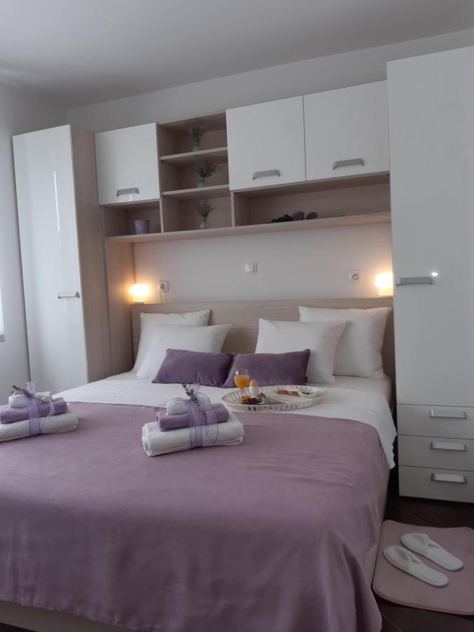Apartment Dinko Rovanjska Ngoại thất bức ảnh